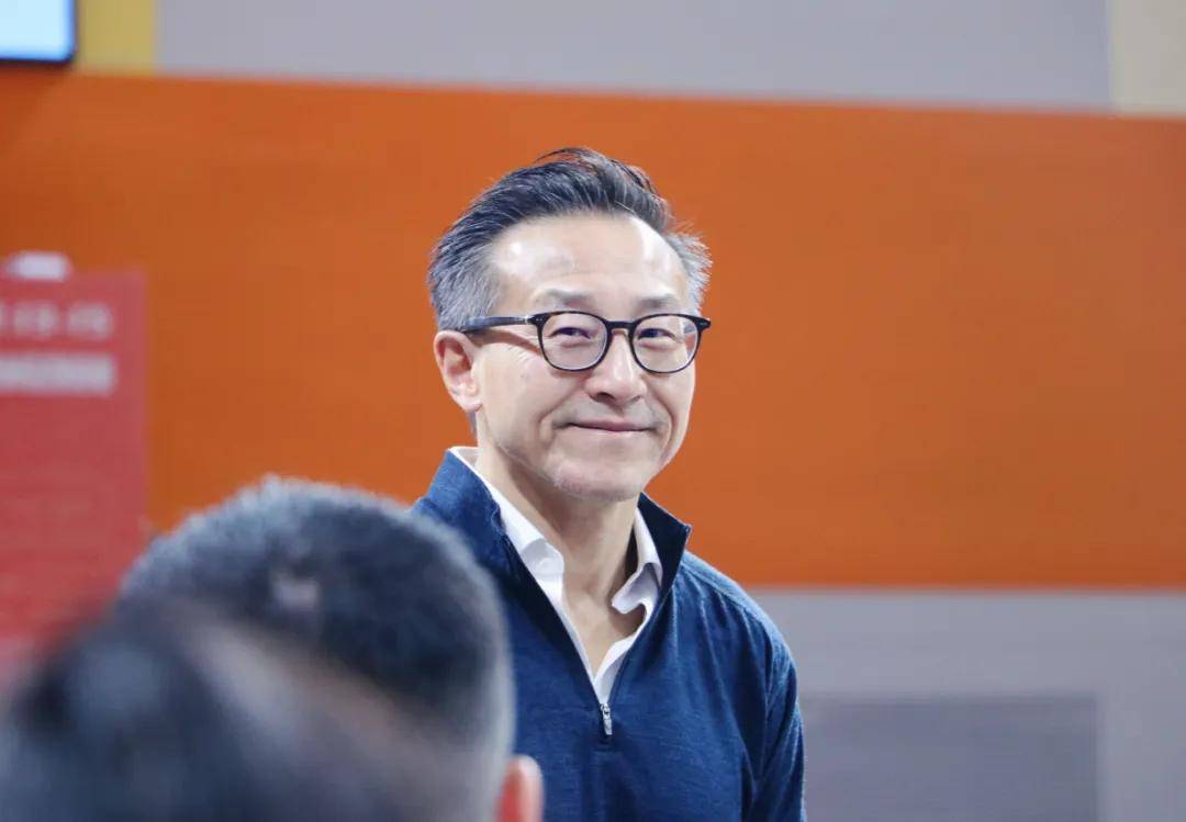 包含蔡崇信篮球奖学金：助力中国少年留美的词条
